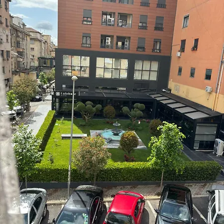 Apartment In Tirana Center Exterior photo